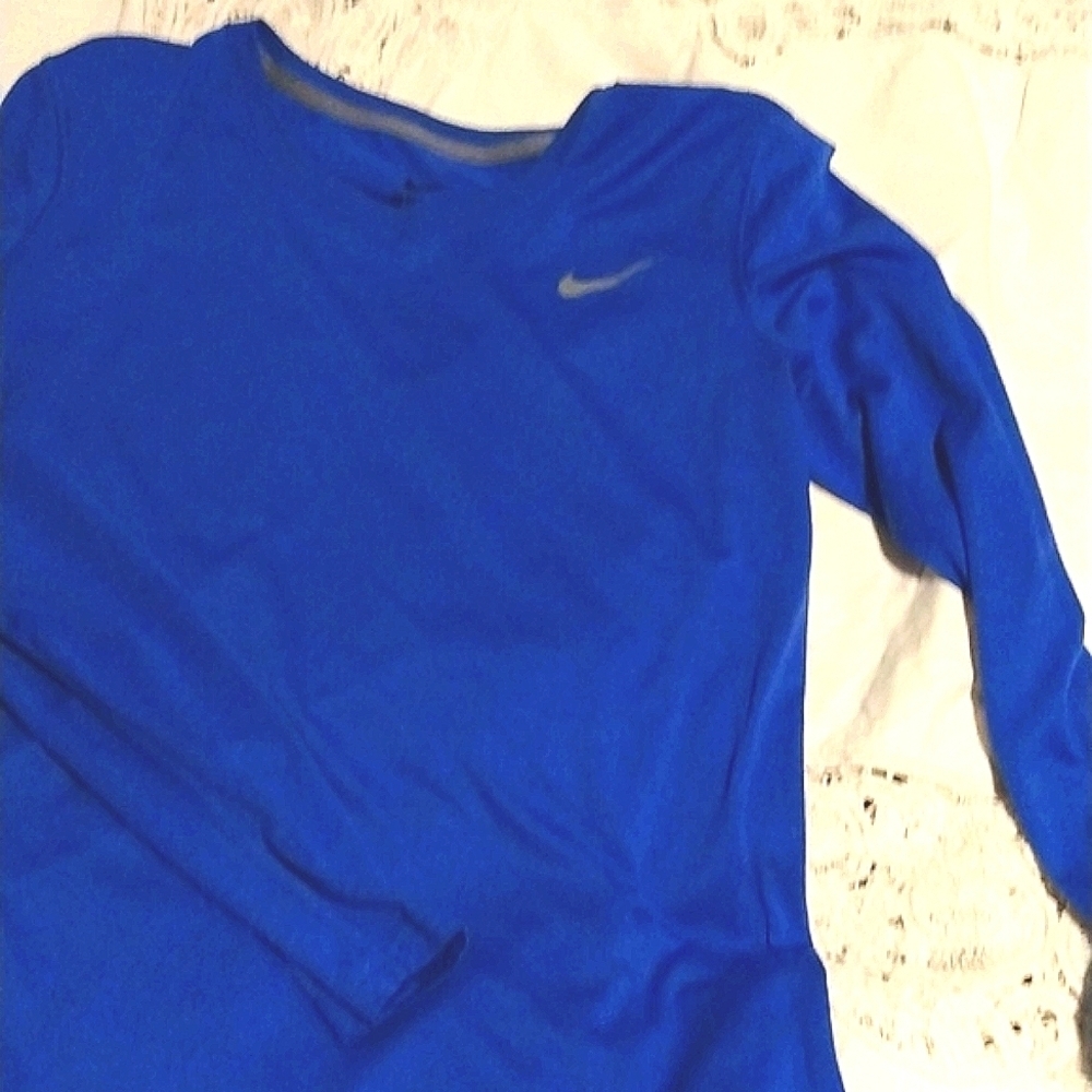 Nike blue long sleeve L